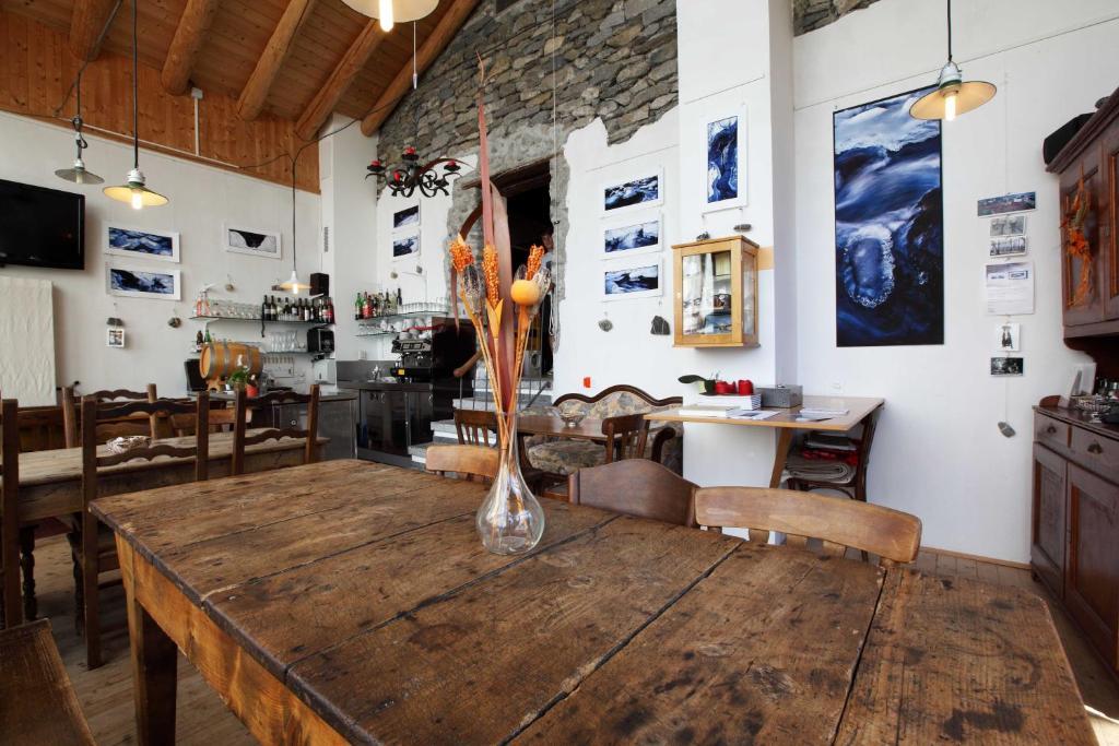 Hotel Osteria Ritrovo Dei Passeggeri à SantʼAntonio Extérieur photo